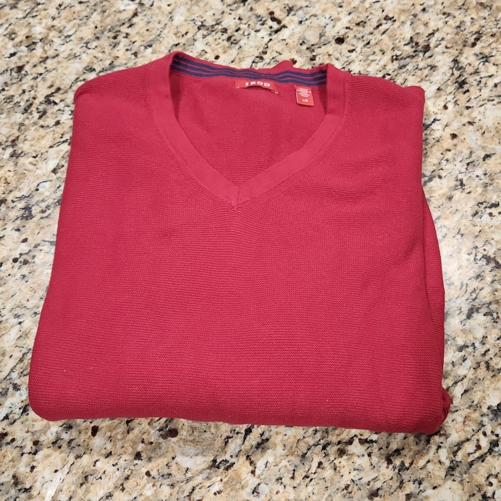 Men's Izod V neck sweater